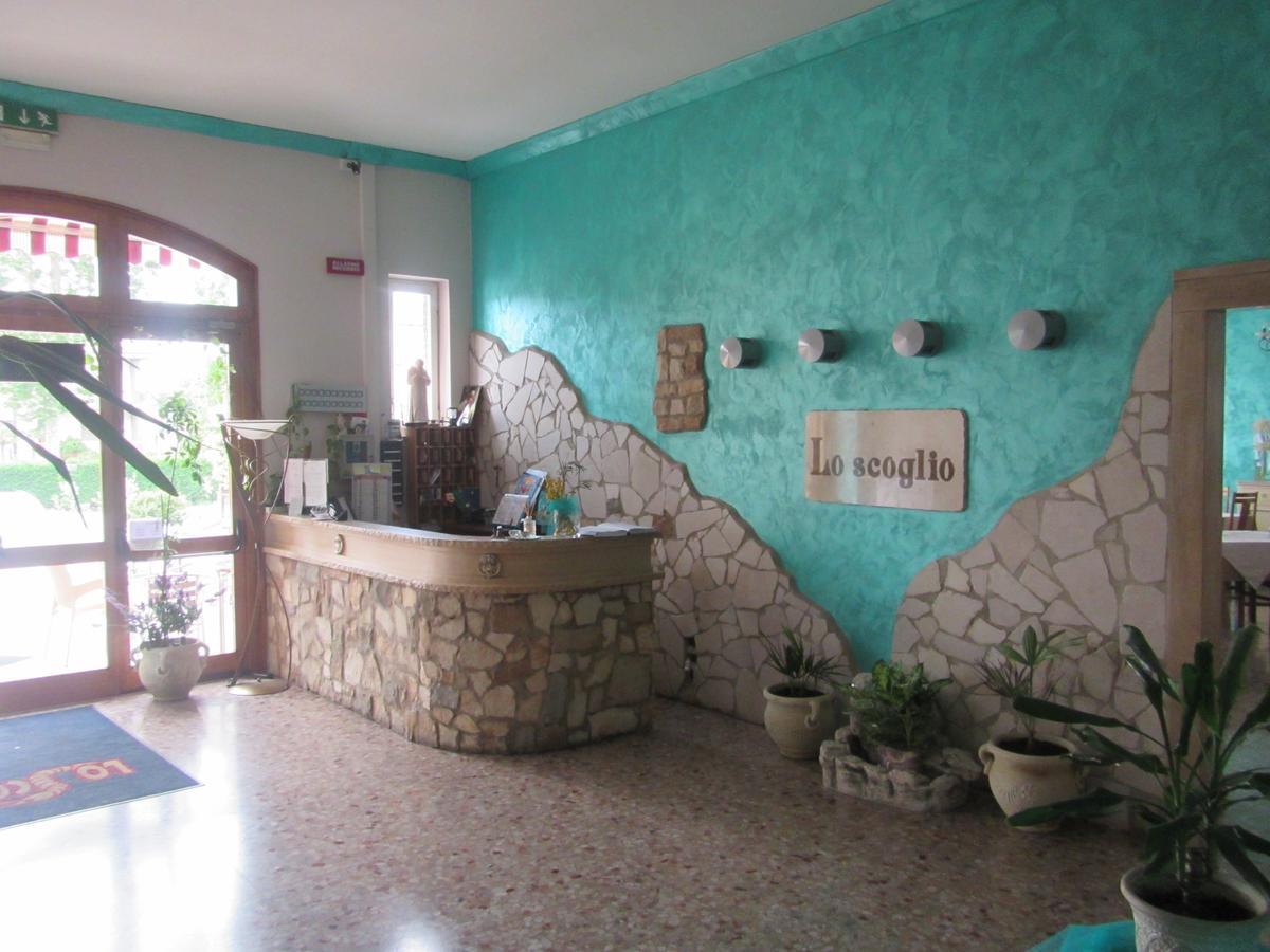 Lo Scoglio Otel Castelnuovo del Garda Dış mekan fotoğraf