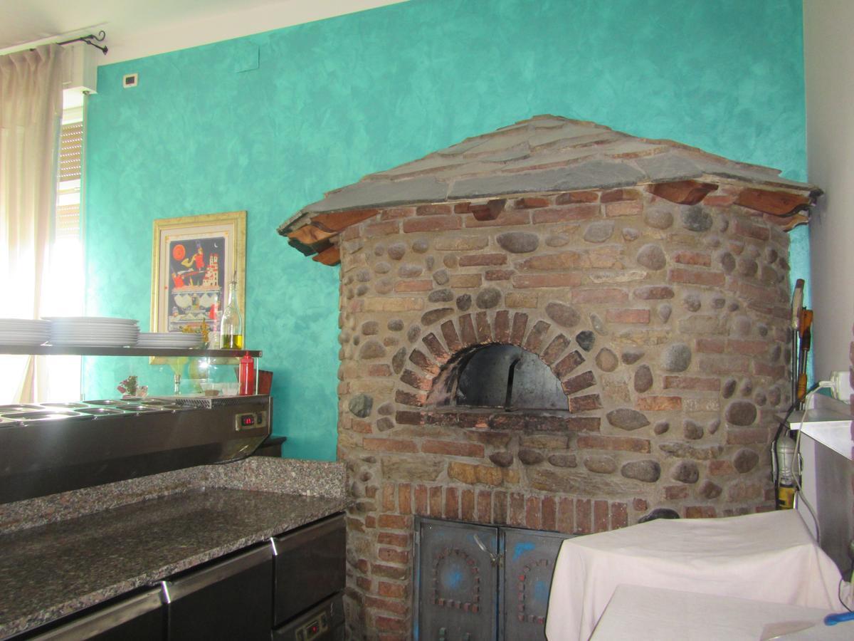 Lo Scoglio Otel Castelnuovo del Garda Dış mekan fotoğraf